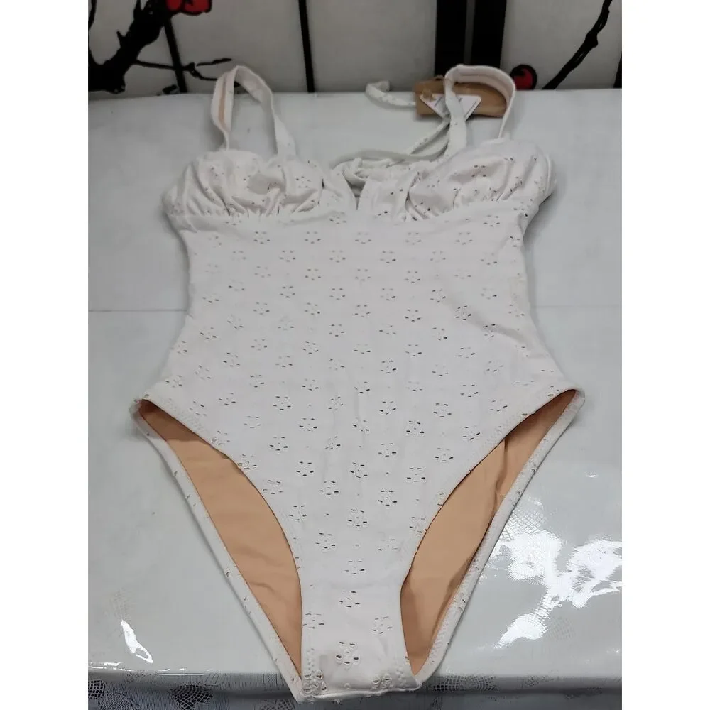 Berlock Nwt Floral Cutout One-Piece Swimsuit Size XSmall